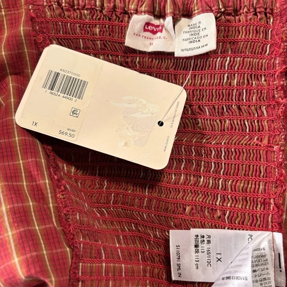 LEVI'S Trendy Plus Size Devin Cotton Red Plaid Ruched Balloon-Sleeve Top NWT - Picture 4 of 6